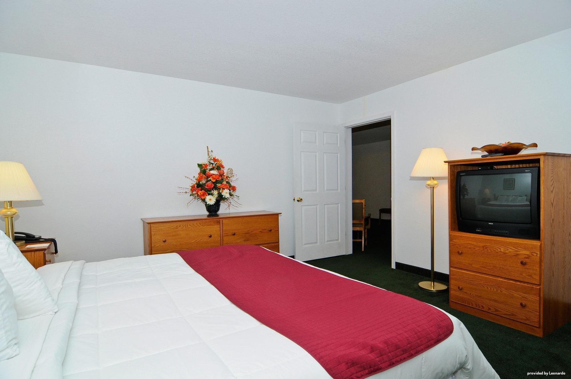 Surestay Plus Hotel By Best Western Berkeley Springs Quarto foto