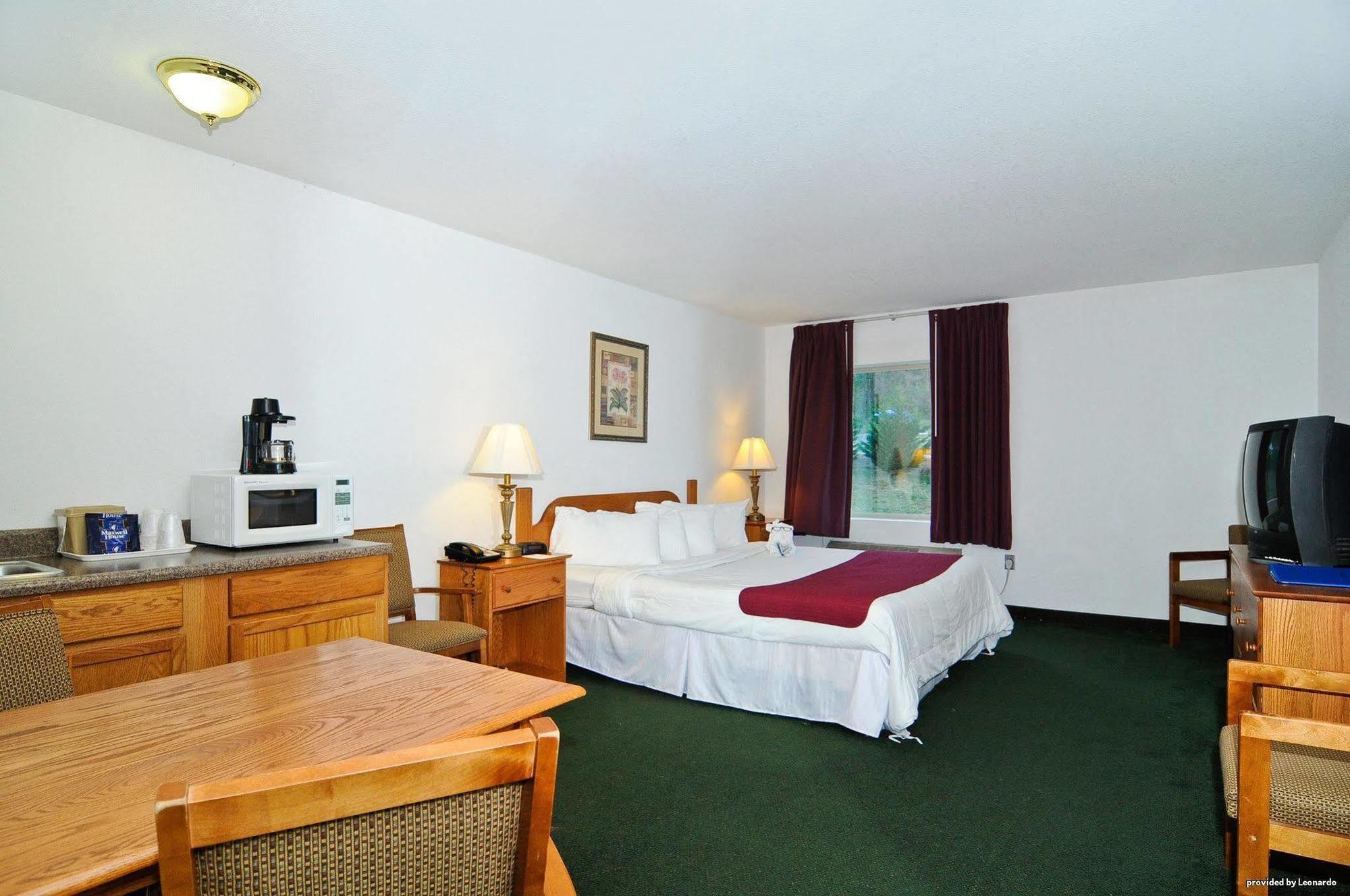 Surestay Plus Hotel By Best Western Berkeley Springs Quarto foto