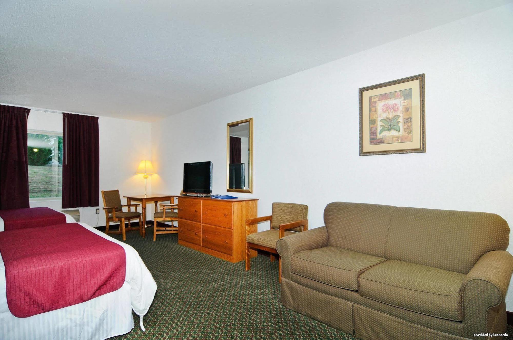 Surestay Plus Hotel By Best Western Berkeley Springs Quarto foto